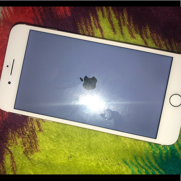 iPhone 7Plus - Picture 3 of 3